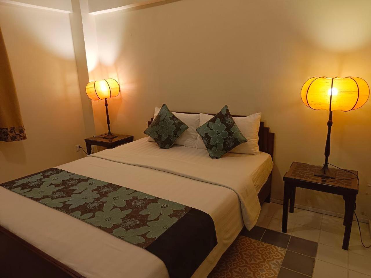 La Villa Battambang Extérieur photo
