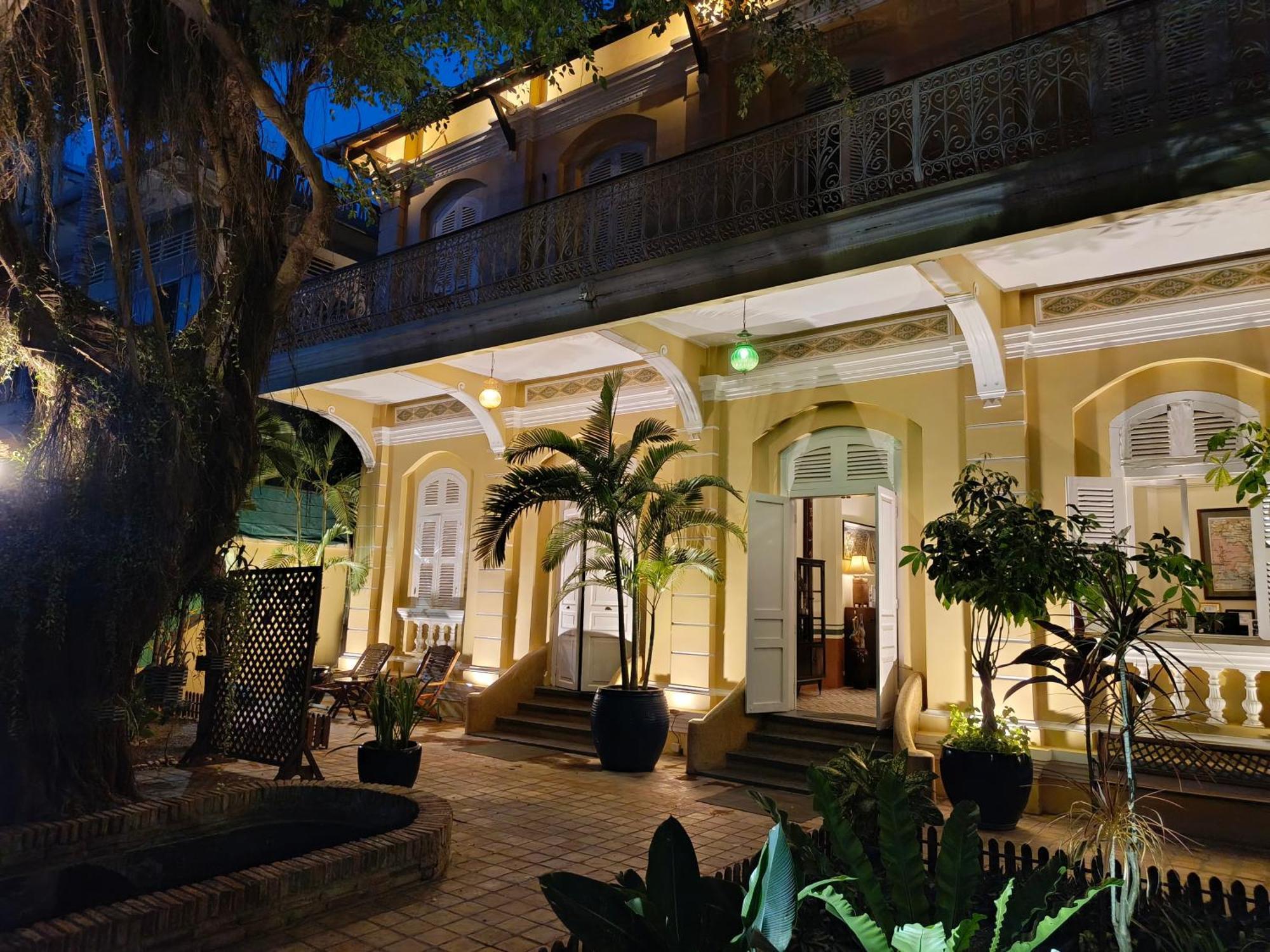 La Villa Battambang Extérieur photo