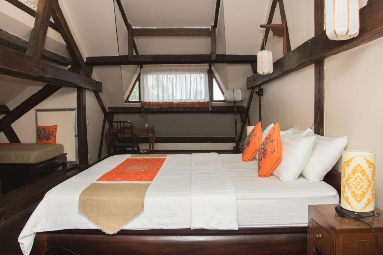 La Villa Battambang Extérieur photo